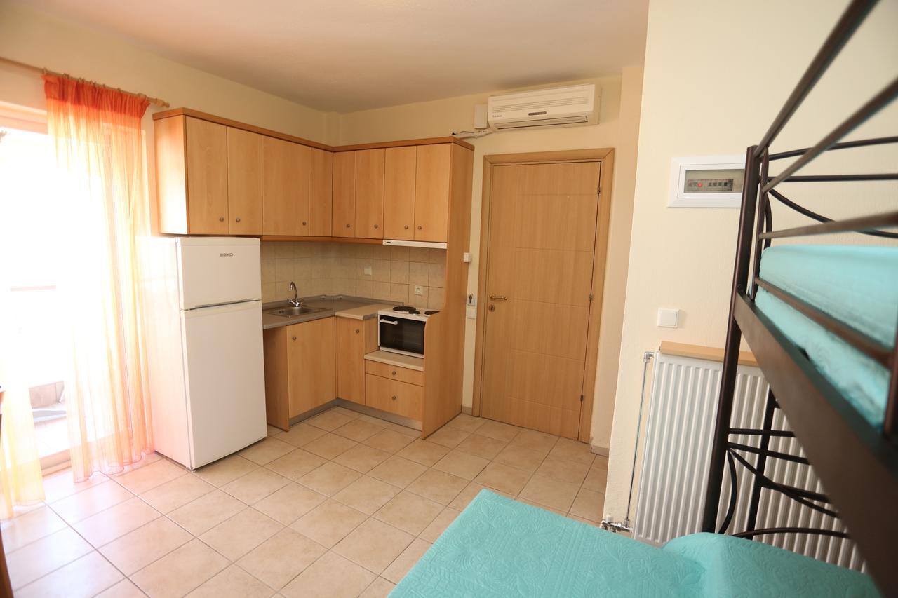 Katerina Apartments Пефкохори Экстерьер фото